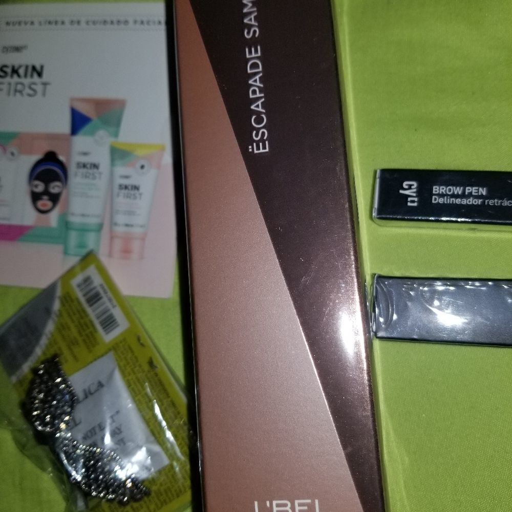 Lbel purse bundle - Picture 2 of 8